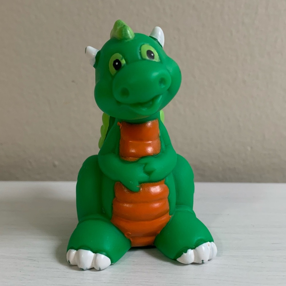 Fisher-Price Little People Green Orange Belly Dragon Kingdom Royal Castle 2003